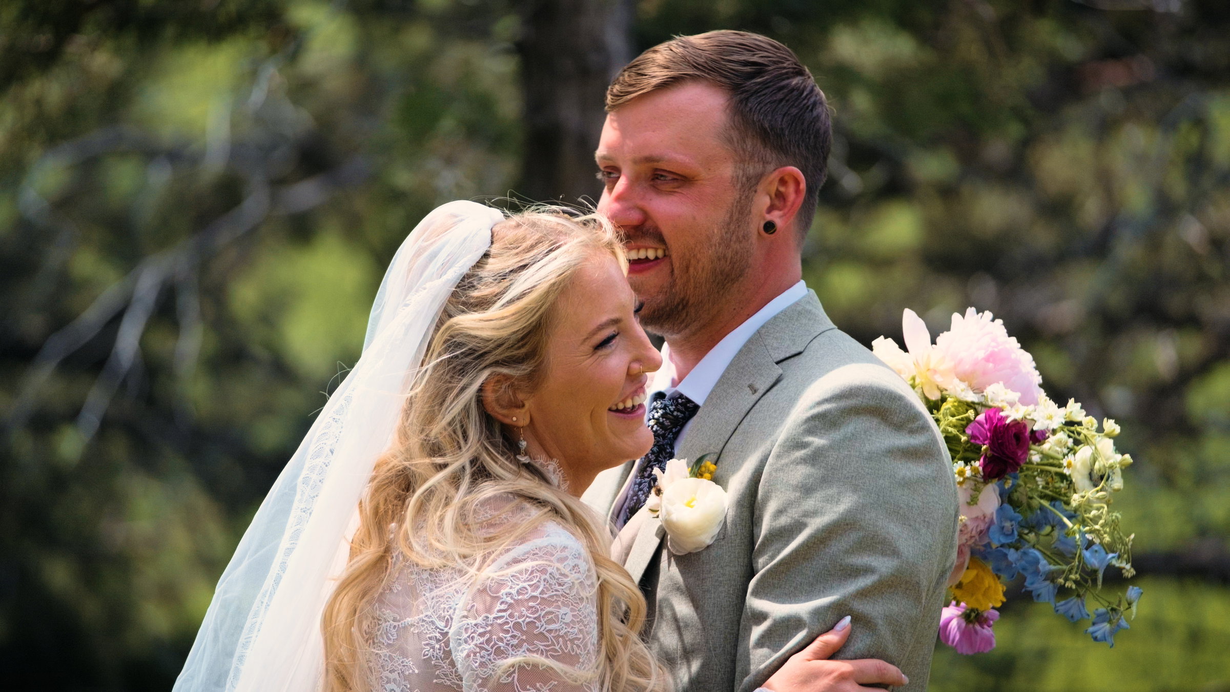Meagan and Ryan Bartlett, wedding film in Bend, Oregon